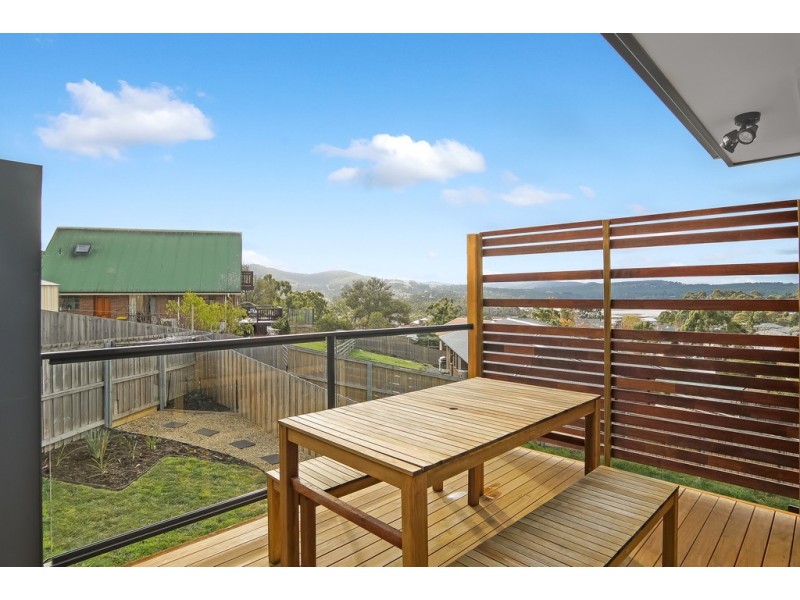 1/52 Jacaranda Drive, Margate TAS 7054
