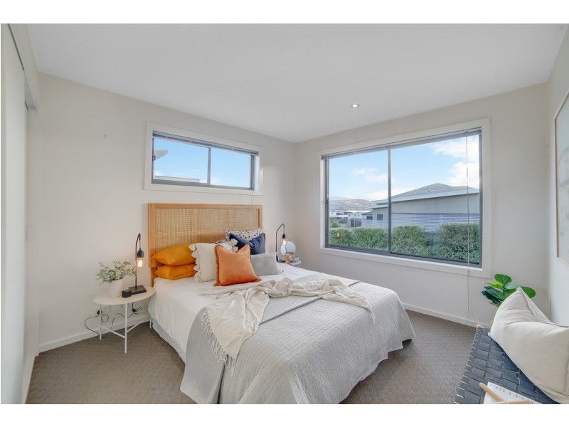 1/8 Skala Road, Tranmere TAS 7018