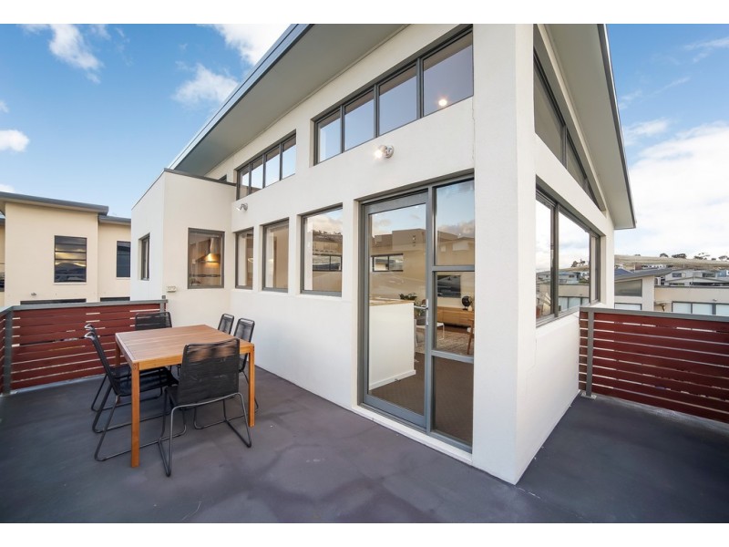 1/8 Skala Road, Tranmere TAS 7018