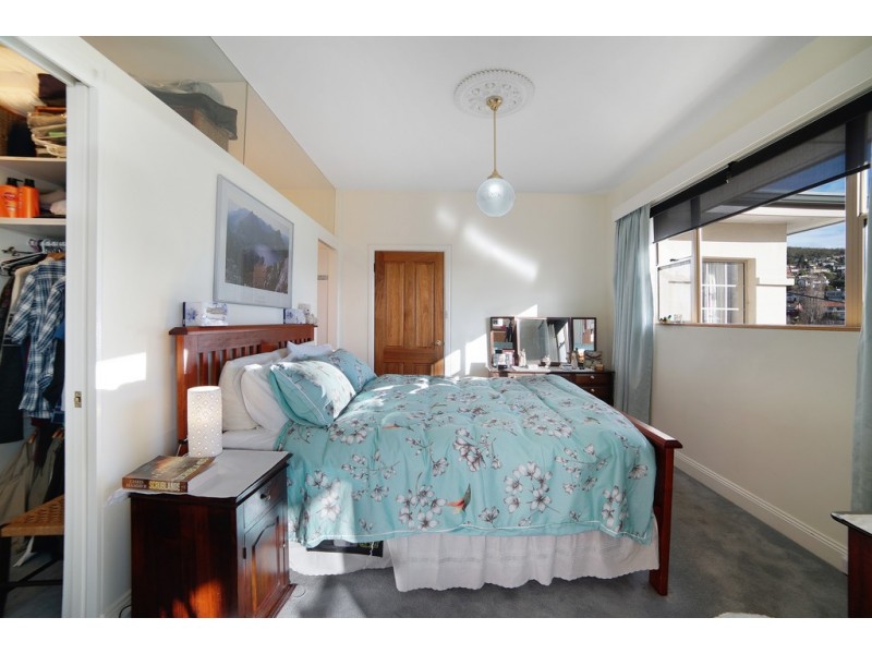 5 Ellington Road, Sandy Bay TAS 7005