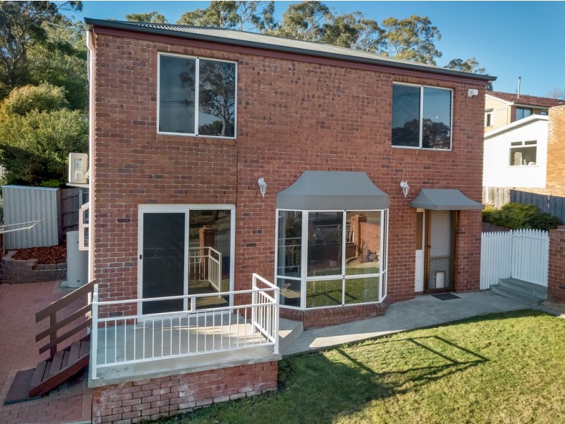 1/91 Gordons Hill Road, Lindisfarne TAS 7015