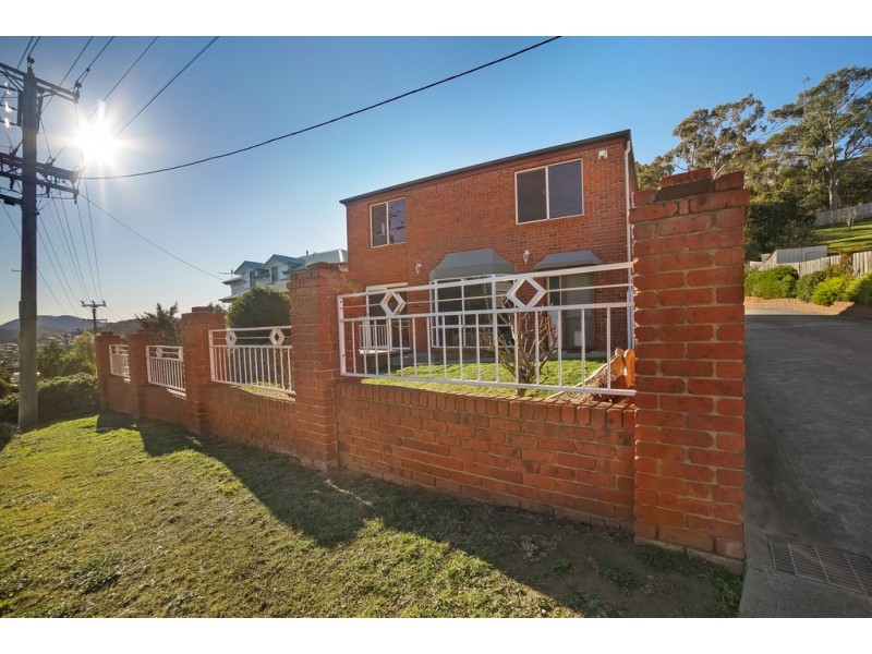 1/91 Gordons Hill Road, Lindisfarne TAS 7015