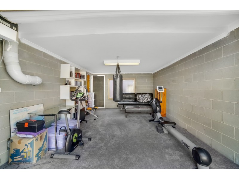 1/91 Gordons Hill Road, Lindisfarne TAS 7015