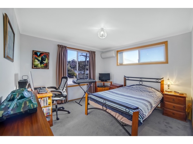 1/91 Gordons Hill Road, Lindisfarne TAS 7015