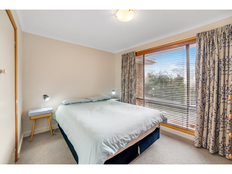1/35 Sharps Road, Lenah Valley TAS 7008