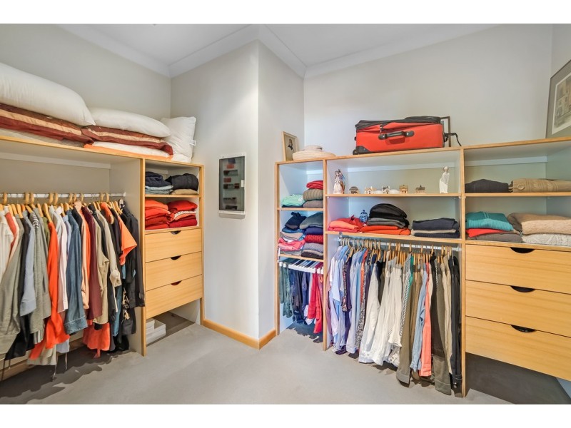 77 Esplanade, Rose Bay TAS 7015