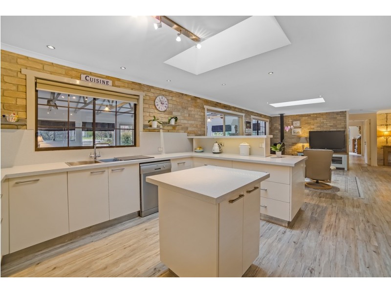 2 McKenzies Road, Leslie Vale TAS 7054
