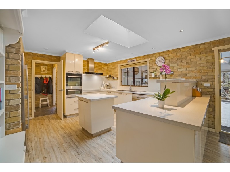 2 McKenzies Road, Leslie Vale TAS 7054