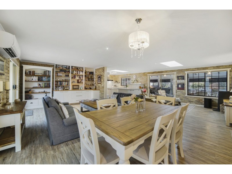 2 McKenzies Road, Leslie Vale TAS 7054