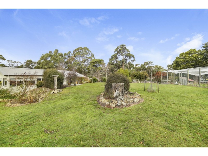 2 McKenzies Road, Leslie Vale TAS 7054