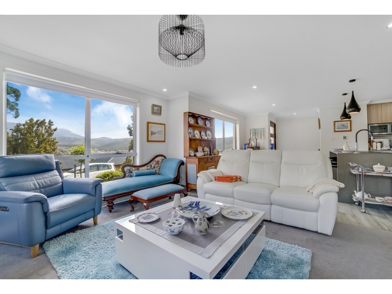 25 Mountain View Drive, Kingston TAS 7050