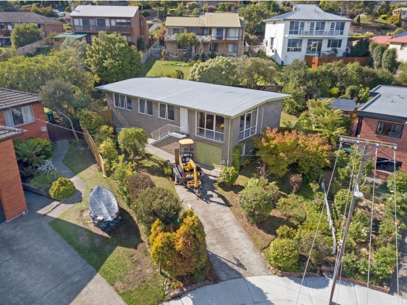 84 Carella Street, Howrah TAS 7018