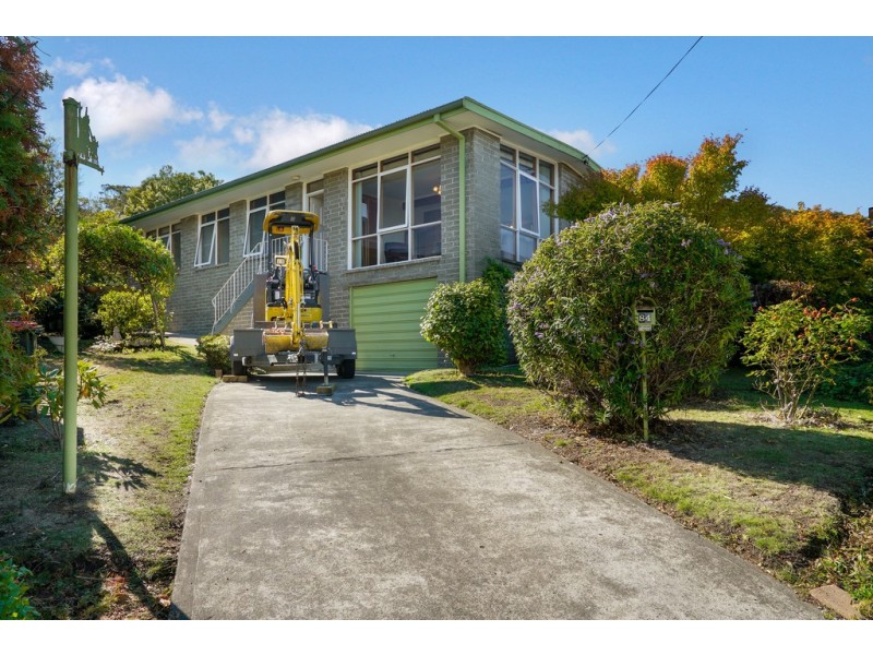 84 Carella Street, Howrah TAS 7018