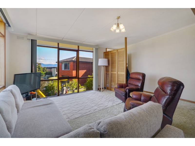 84 Carella Street, Howrah TAS 7018