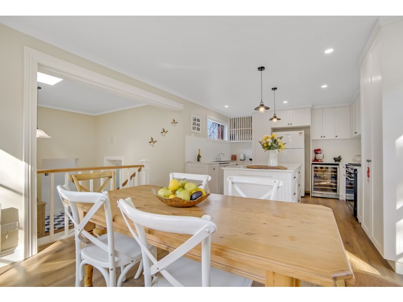 16 Elphinstone Road, Mount Stuart TAS 7000