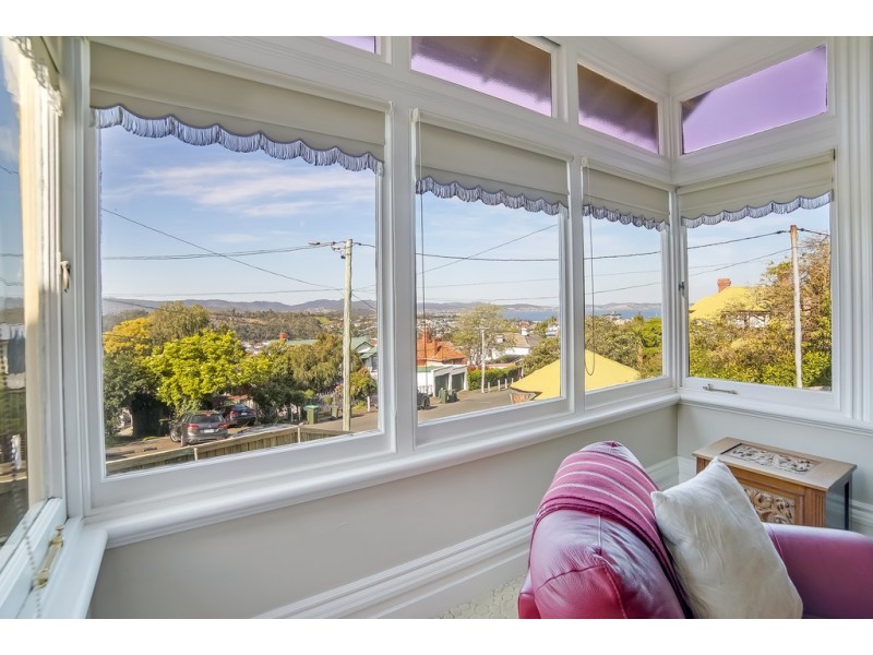 16 Elphinstone Road, Mount Stuart TAS 7000