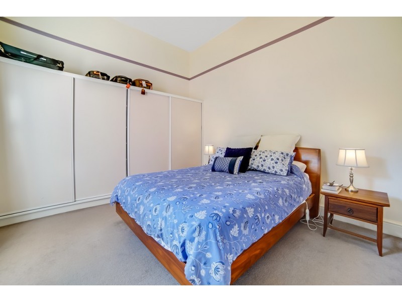 16 Elphinstone Road, Mount Stuart TAS 7000