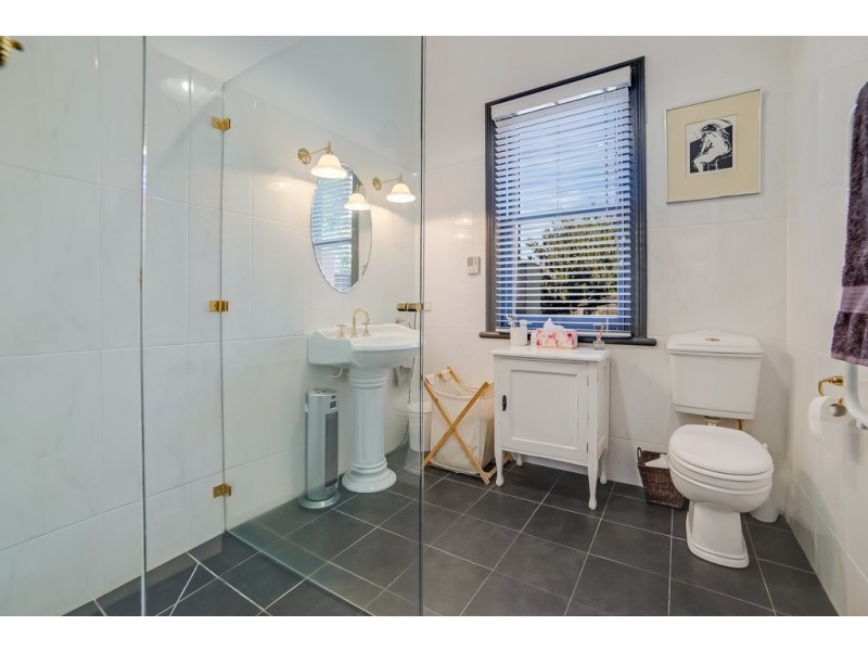 16 Elphinstone Road, Mount Stuart TAS 7000