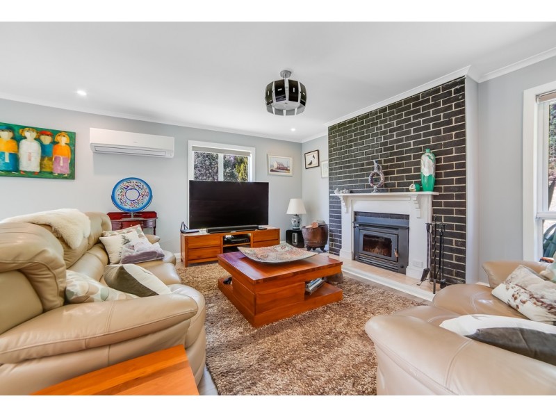 42 Manuka Road, Oyster Cove TAS 7150