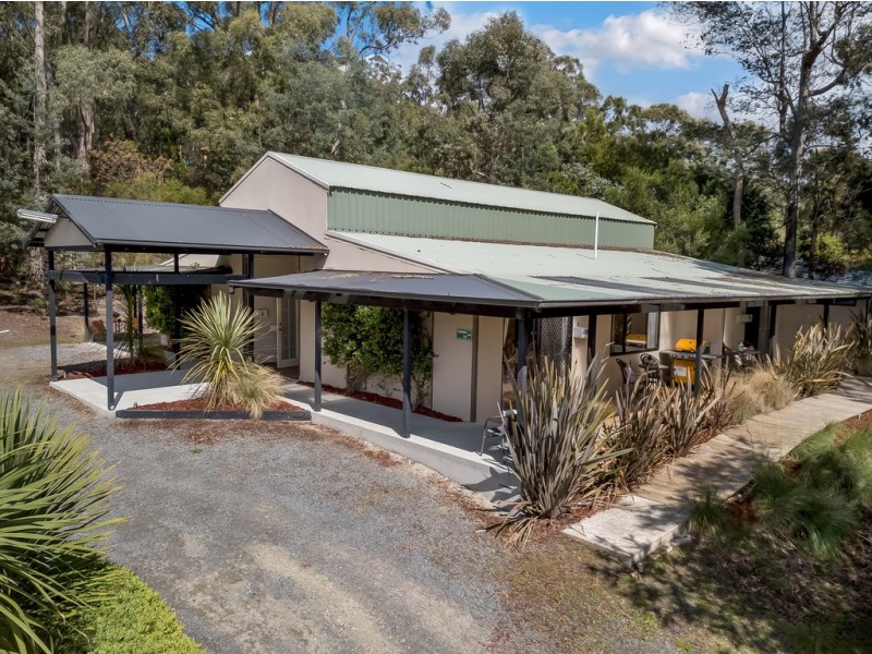 42 Manuka Road, Oyster Cove TAS 7150