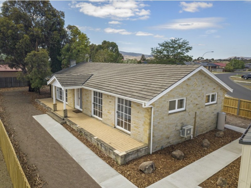 1 Lucas Place, Brighton TAS 7030