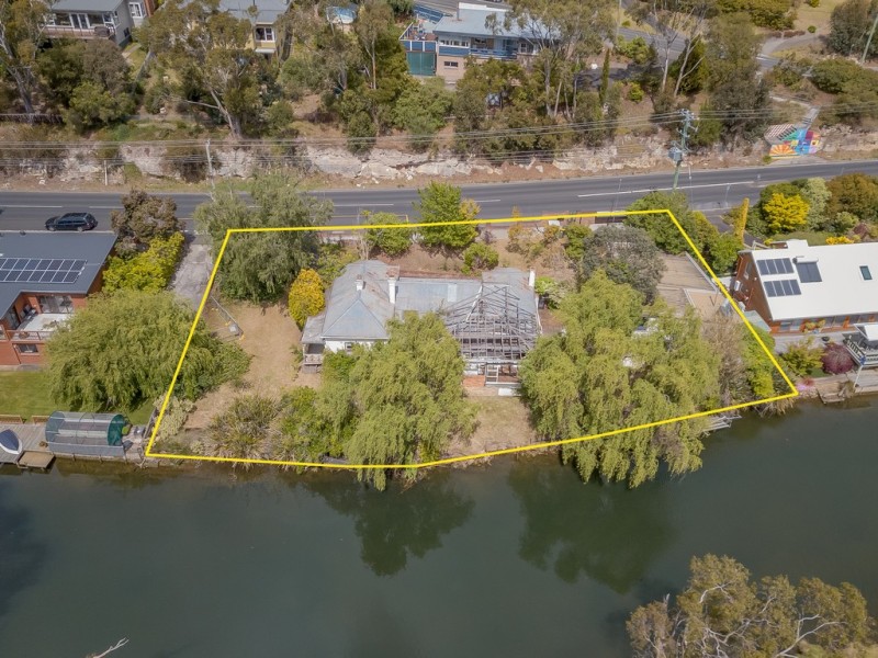 81 Beach Road, Kingston Beach TAS 7050