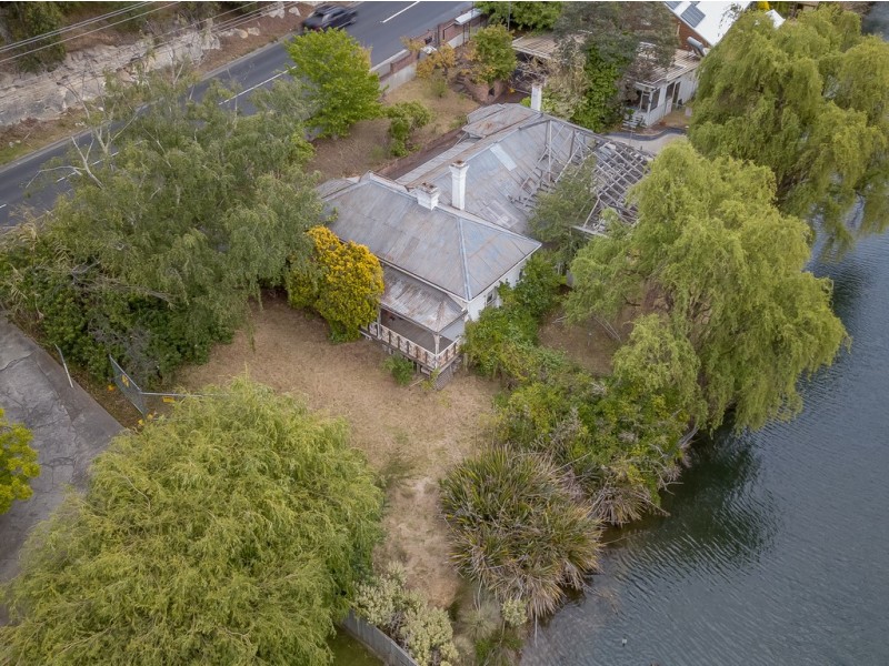 81 Beach Road, Kingston Beach TAS 7050