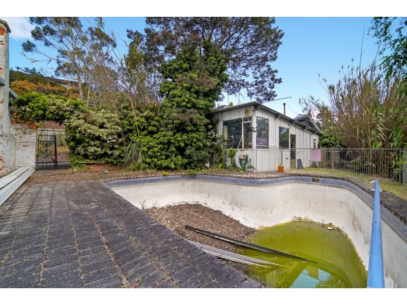 81 Beach Road, Kingston Beach TAS 7050