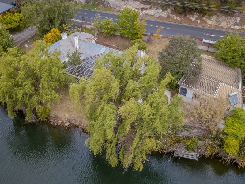 81 Beach Road, Kingston Beach TAS 7050