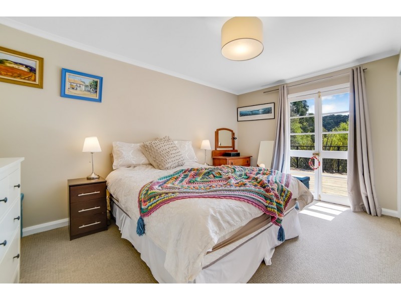 42 Manuka Road, Oyster Cove TAS 7150