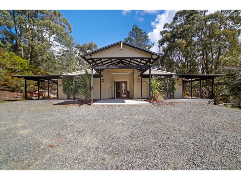 42 Manuka Road, Oyster Cove TAS 7150