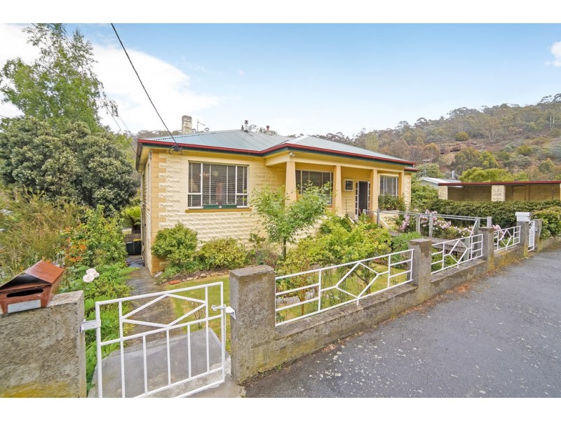 77 Poets Road, West Hobart TAS 7000