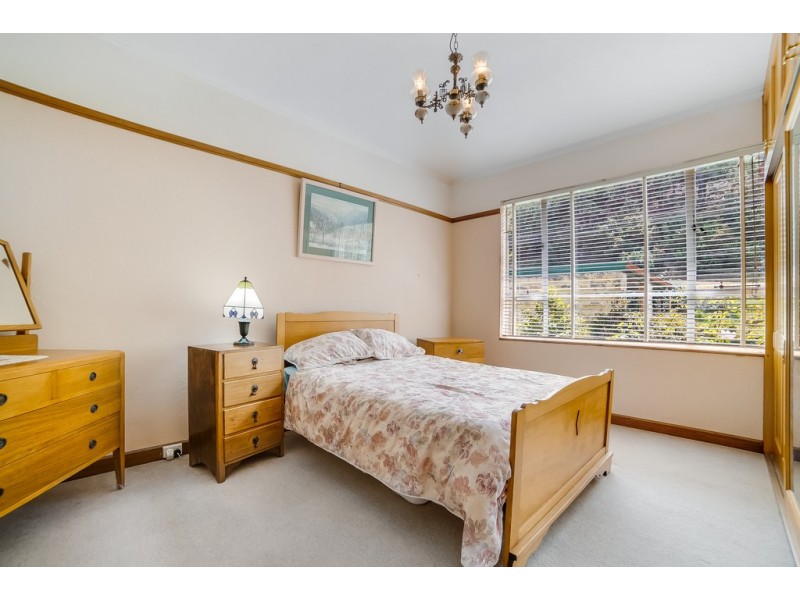 77 Poets Road, West Hobart TAS 7000