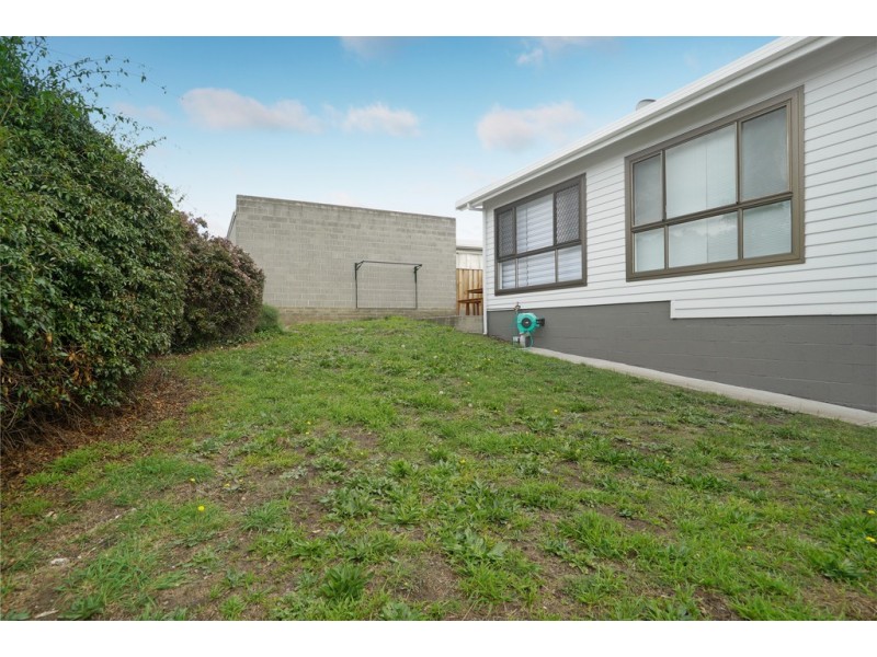 27 Lowestoft Avenue, Berriedale TAS 7011
