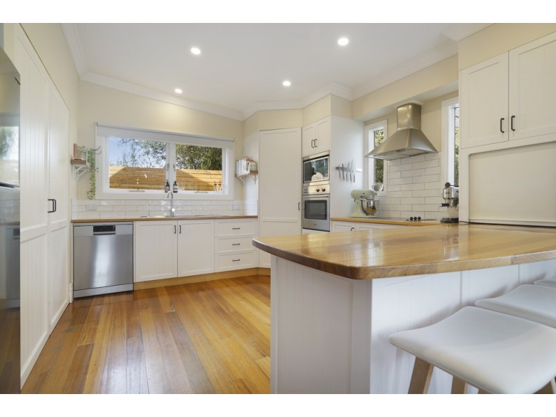 171A Derwent Avenue, Lindisfarne TAS 7015