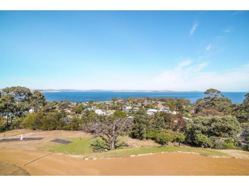10 Coolamon Road, Taroona TAS 7053