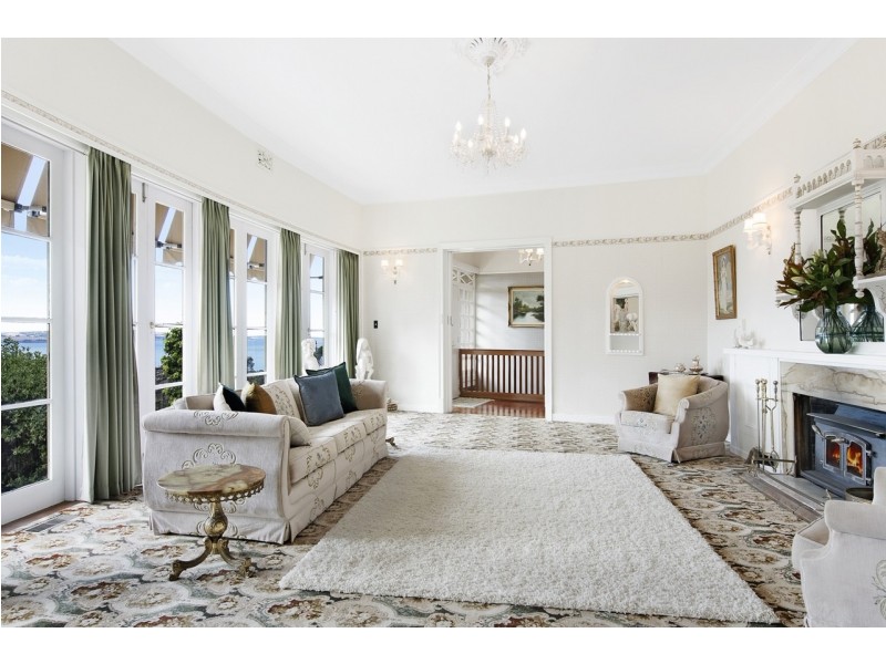 10 Coolamon Road, Taroona TAS 7053