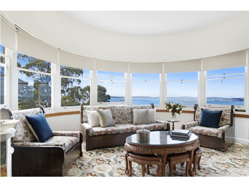 10 Coolamon Road, Taroona TAS 7053