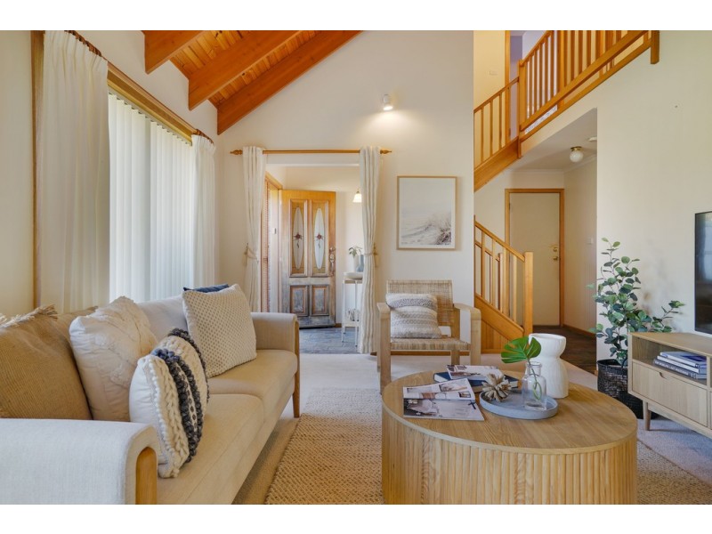 427 Clifton Beach Road, Clifton Beach TAS 7020