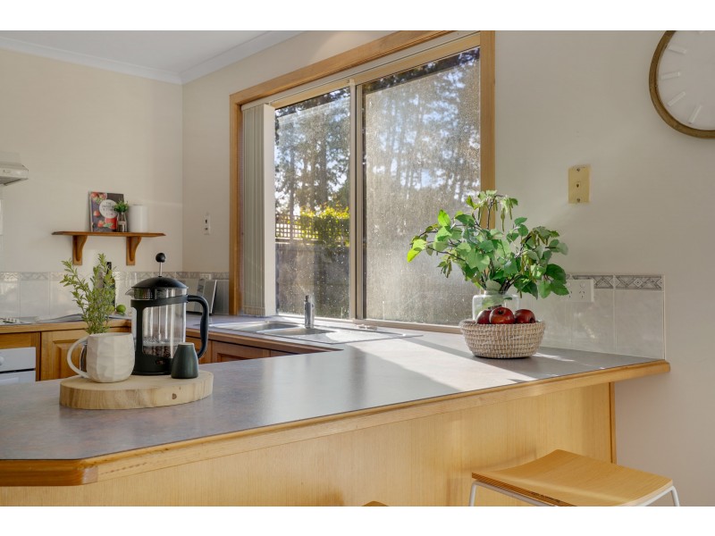 427 Clifton Beach Road, Clifton Beach TAS 7020