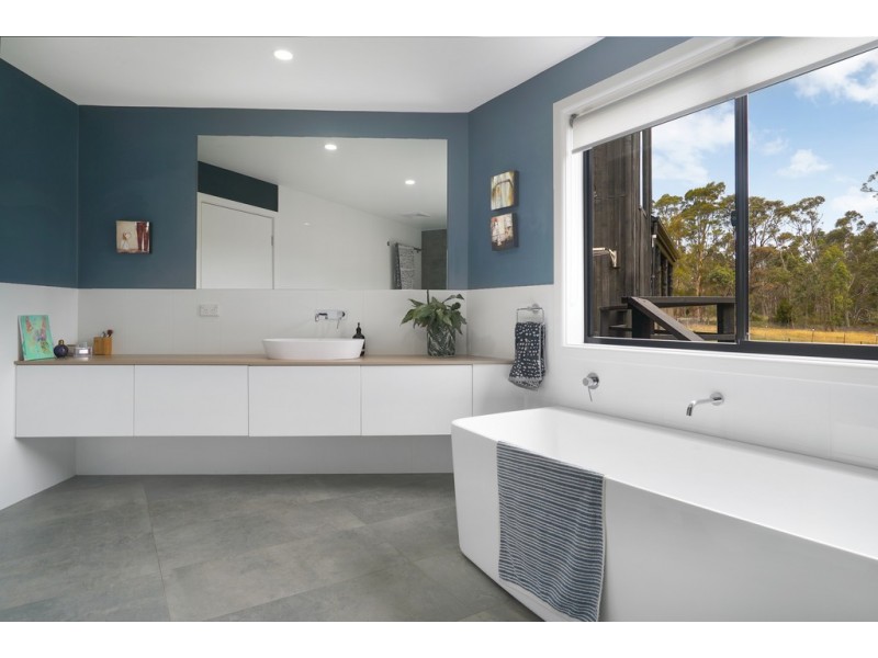 15 Penola Drive, Leslie Vale TAS 7054