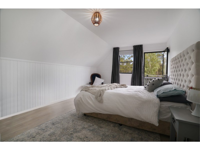 15 Penola Drive, Leslie Vale TAS 7054