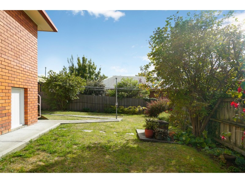 1/41 Giblin Street, Lenah Valley TAS 7008