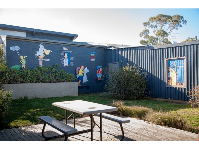 2/96 Tasman Highway, Swansea TAS 7190