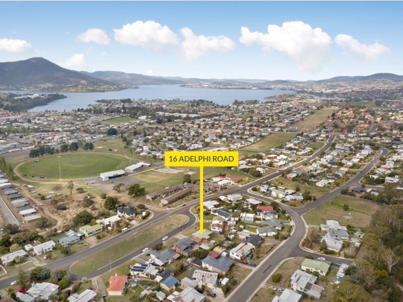 16 Adelphi Road, Claremont TAS 7011