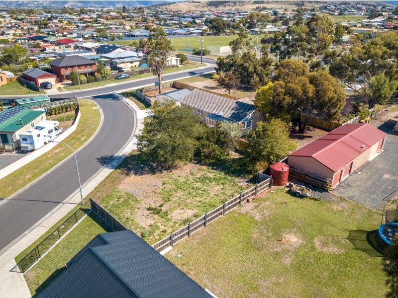 1a Lucas Place, Brighton TAS 7030