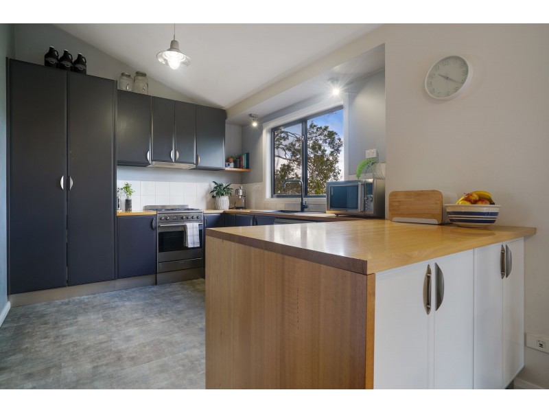 25 Takone Street, Geilston Bay TAS 7015