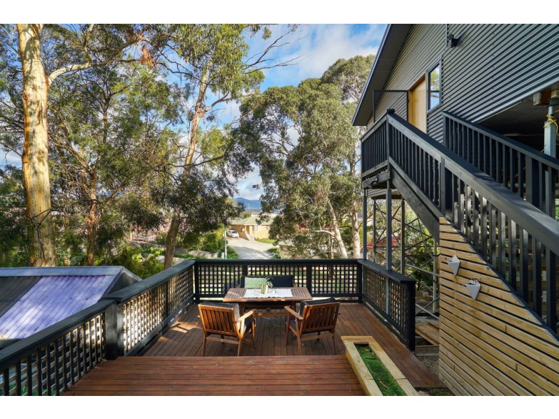 25 Takone Street, Geilston Bay TAS 7015