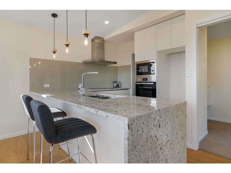 3-5/358 Carella Street, Tranmere TAS 7018