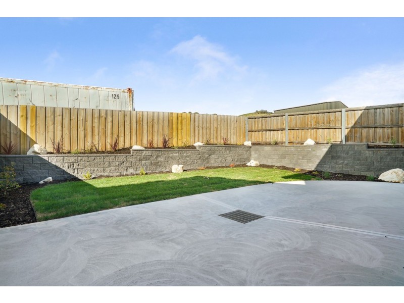 3-5/358 Carella Street, Tranmere TAS 7018